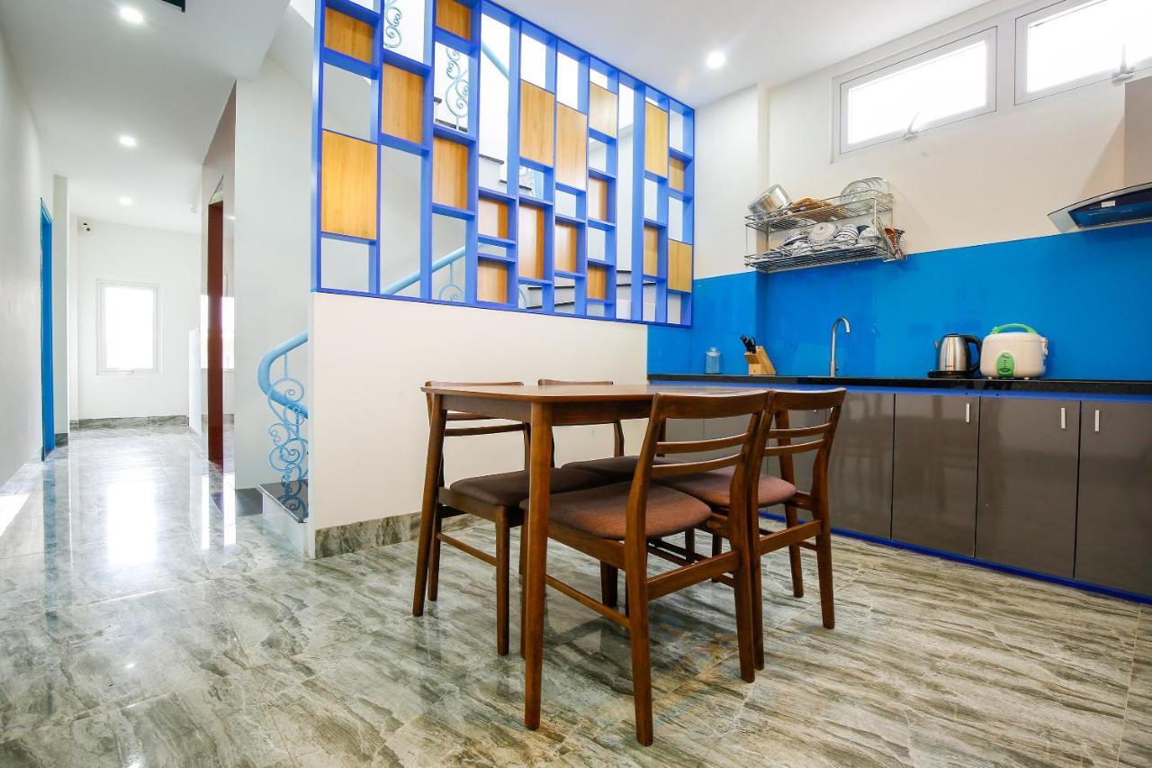 Santorini House And Coffee Hotel Da Nang